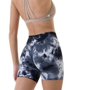 AUROLA Dream Tie Dye Workout Shorts size XS